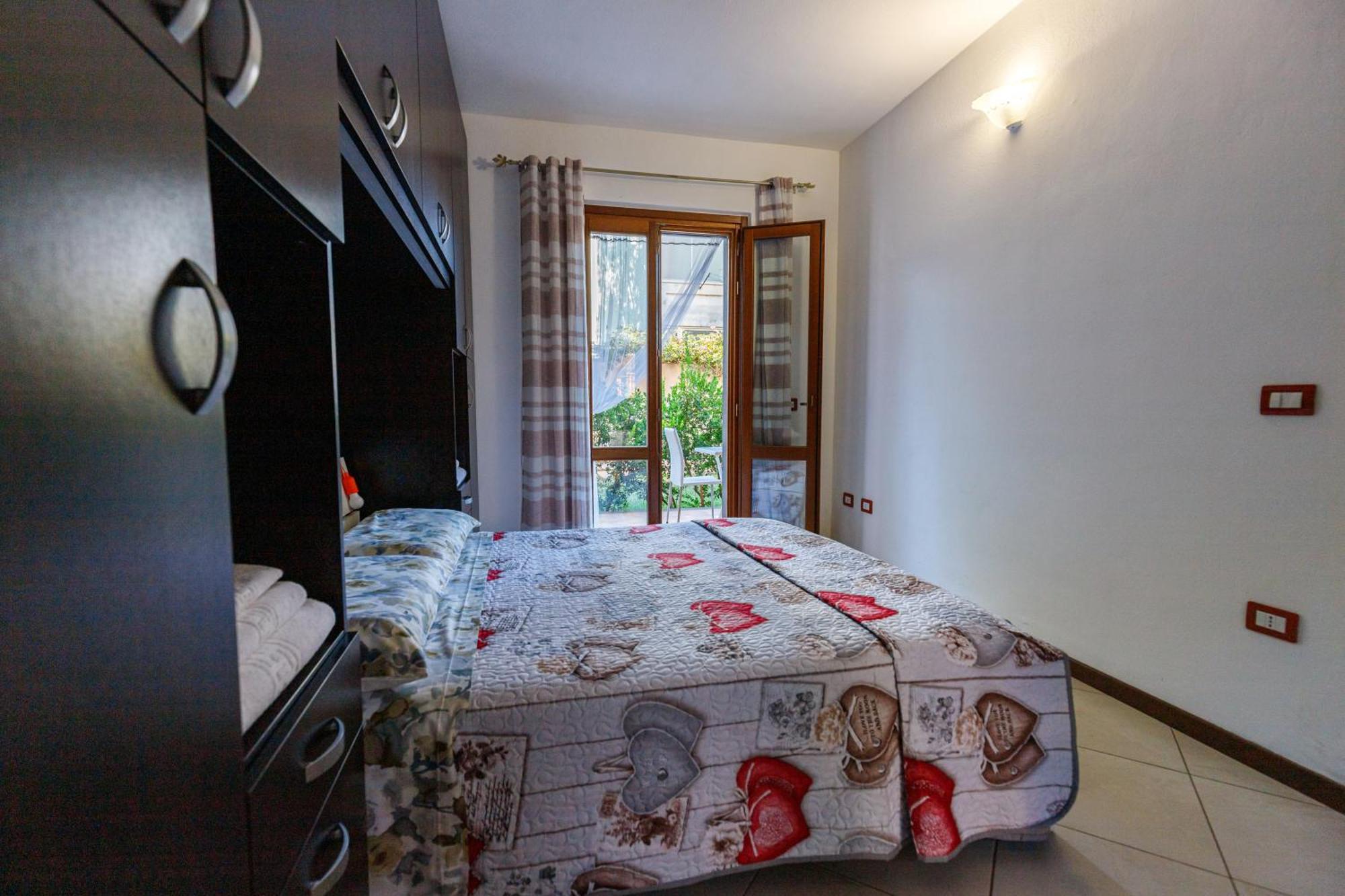 Casa Lilla 1 E 2 Apartment Oristano Room photo