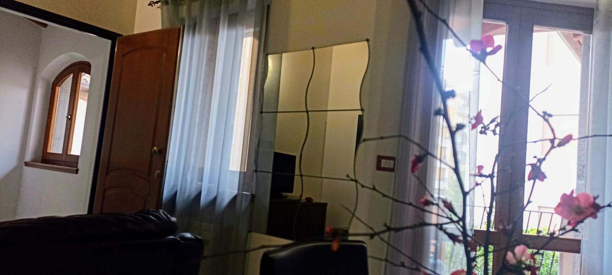 Casa Lilla 1 E 2 Apartment Oristano Room photo